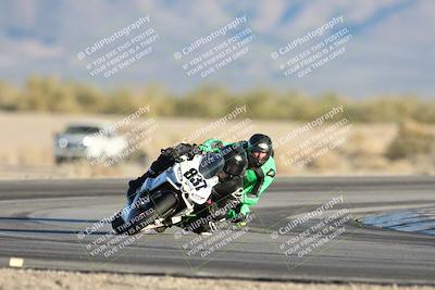 media/Dec-07-2025-CVMA (Sun) [[3e7d2de5dc]]/Race 18-Formula Twins-Formula 40 UL/